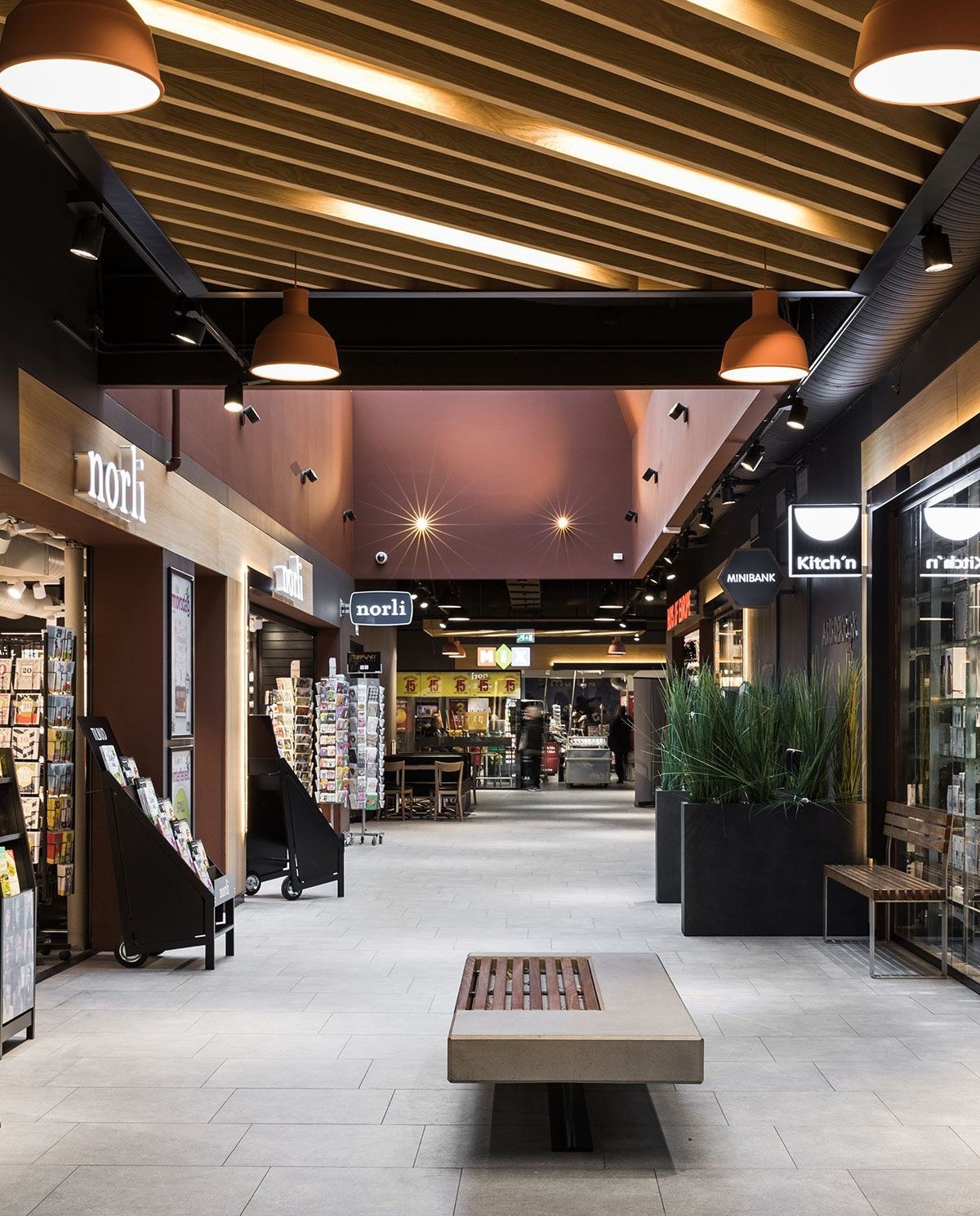 luxury office interior design , commercial space interior designers , interior design for small stores