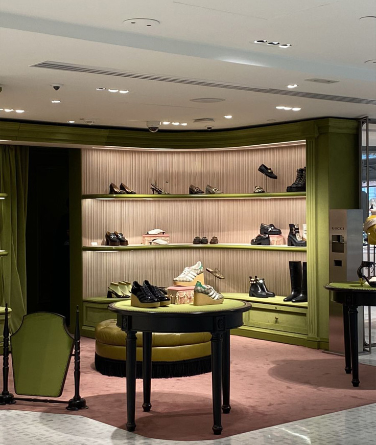 luxurious office interior design ,  luxury interior design office , interior design office